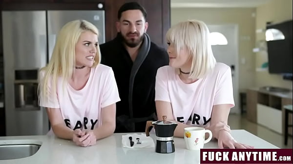 lucky stepbrother puede liberar a su y a su amigo – jodera cualquier hora